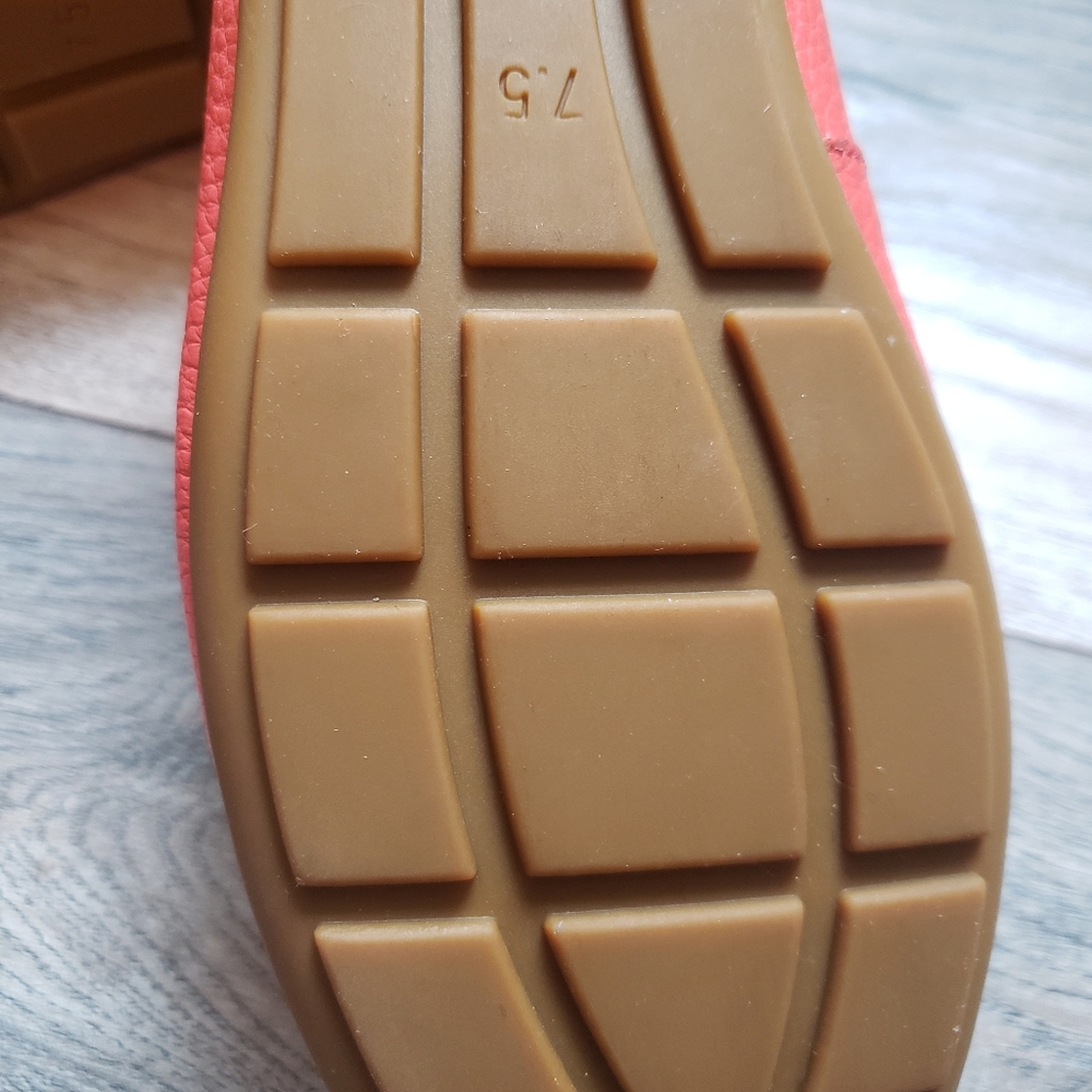 Coach McKenna Driver- Coral - Picture 6 of 9